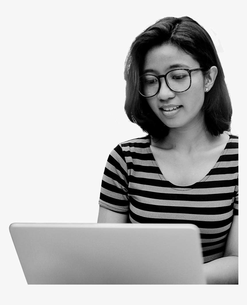 Asian Woman With Glasses Sitting In Front Of Laptop - Girl, HD Png Download, Free Download