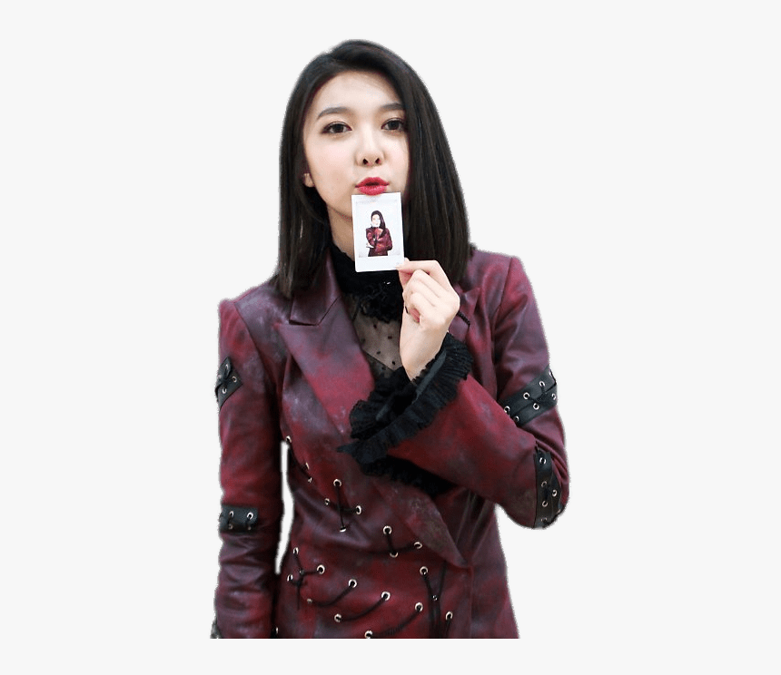 Dreamcatcher Gahyeon Holding Photograph - Dreamcatcher Gahyeon Png, Transparent Png, Free Download