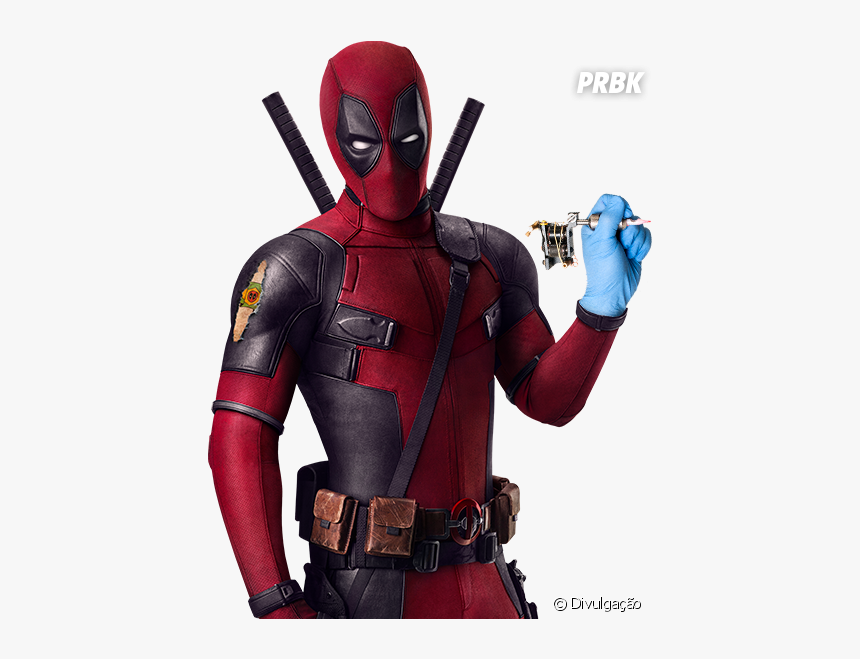 Deadpool Como Tatuador Para Divulgar Estande Da Comic-con - Deadpool 2 Tattoo, HD Png Download, Free Download