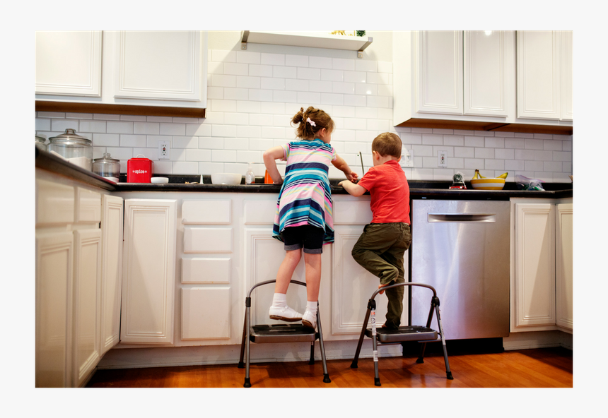 Kids Cleaning Up - Kitchen, HD Png Download, Free Download