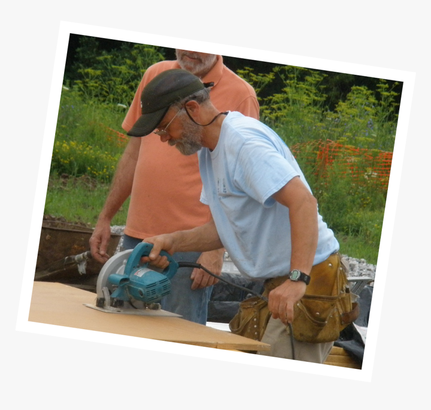 A Volunteer Uses A Circular Saw To Cut A Board On A - Backpack, HD Png Download, Free Download