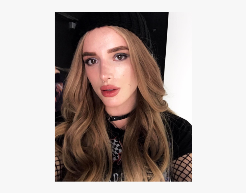 Bella Thorne E Mais Famosos Do Signo De Libra - Bella Thorne 新聞, HD Png Download, Free Download