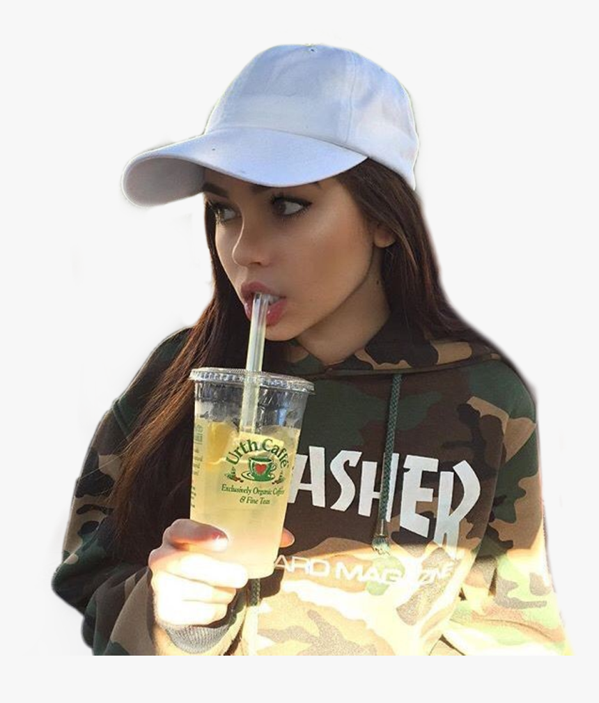 Maggie Lindemann Png , Png Download - Maggie Lindemann Simple Photos Outfit, Transparent Png, Free Download