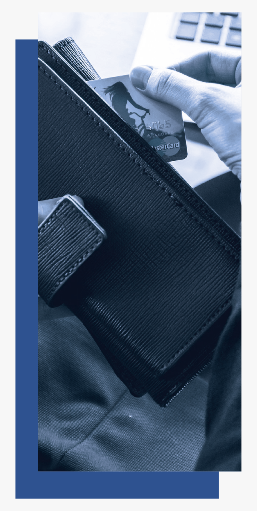 Dcu Card Credit - Memasukan Uang Kedalam Dompet, HD Png Download, Free Download