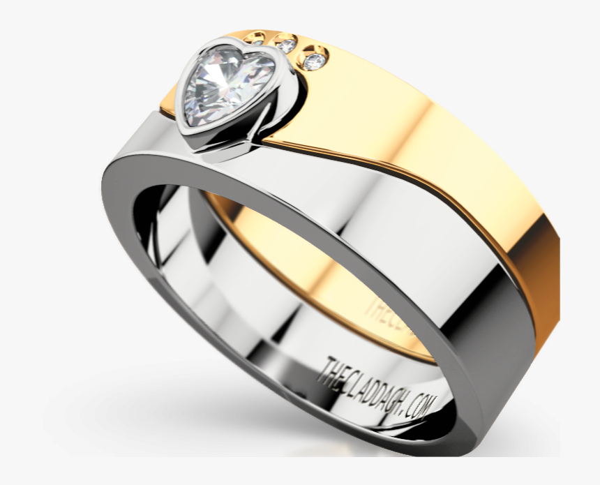 Two Part Claddagh Band In 14 Karat In Two Tone Gold - Pre-engagement Ring, HD Png Download, Free Download