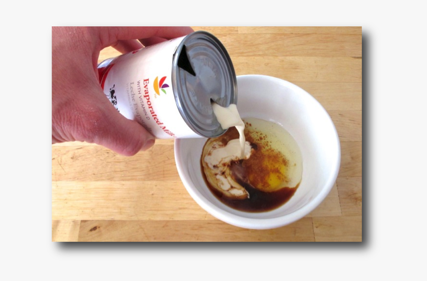 Pouring Evaporated Milk From A Freshly Opened Can - Open Condensed Milk Can, HD Png Download, Free Download
